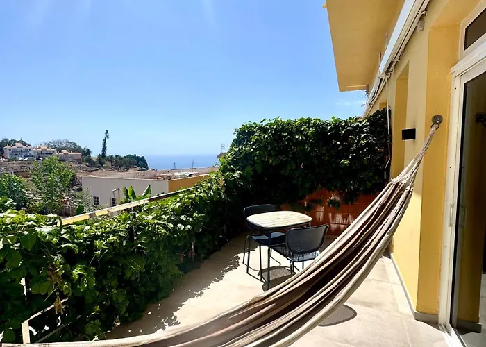 Casa Felipe 4 아파트 아데제